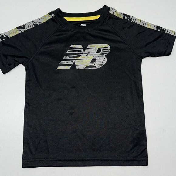 🔥3 pc new balance  kids boys T-shirt/tank/short  Sz 3TNew - Picture 3 of 9